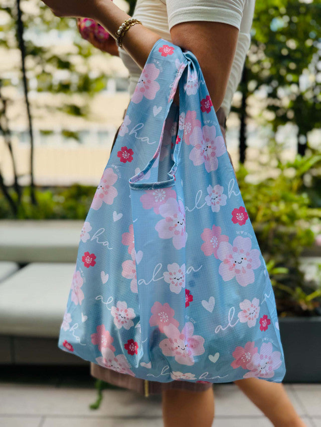 EDEN MEDIUM TOTE ALOHA SAKURA LT BLUE