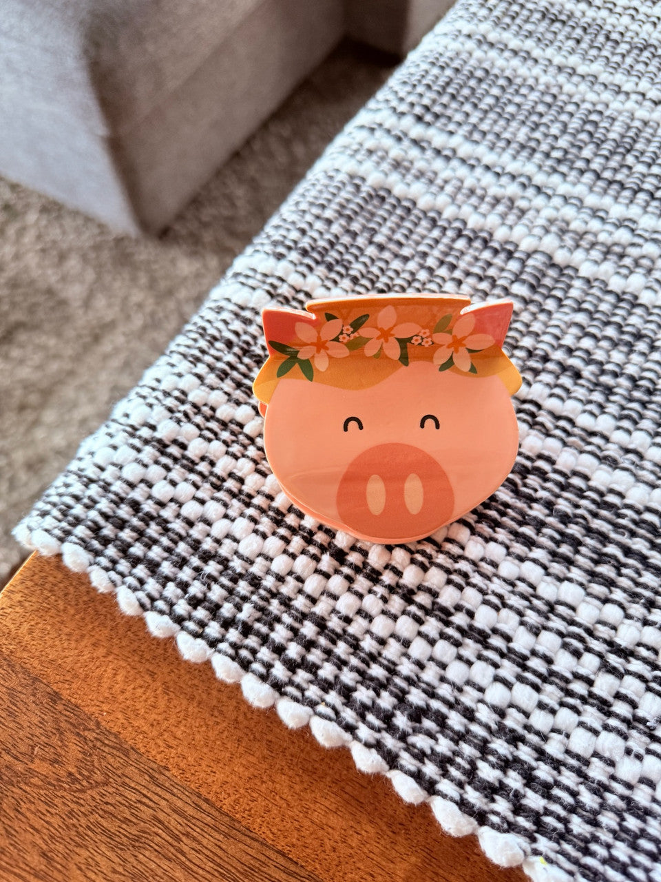 EDEN HAIR CLIP PIG