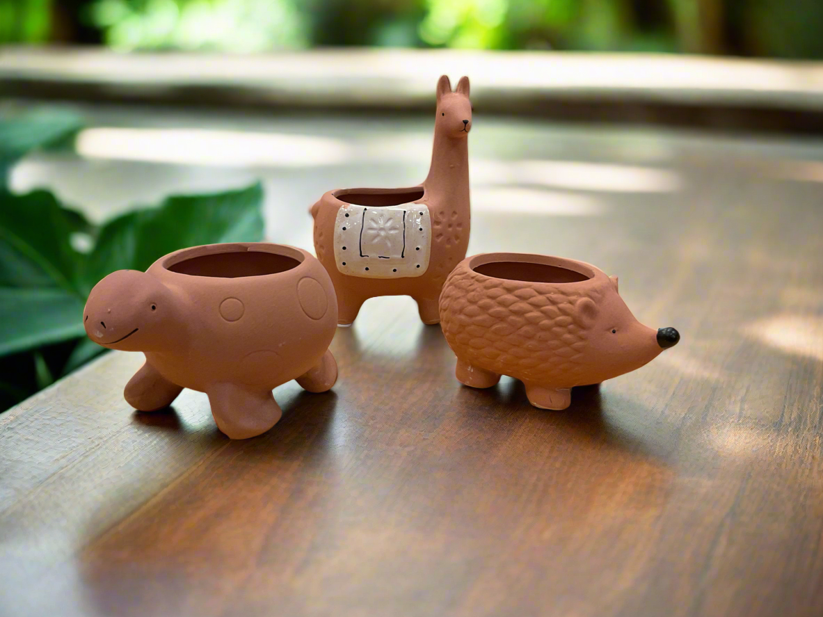 ANIMAL PLANTER TERRACOTTA
