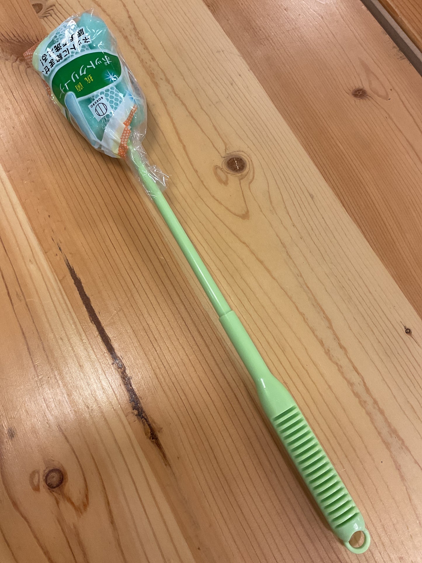 ANTIMICROBIAL SPONGE LONG HANDLE