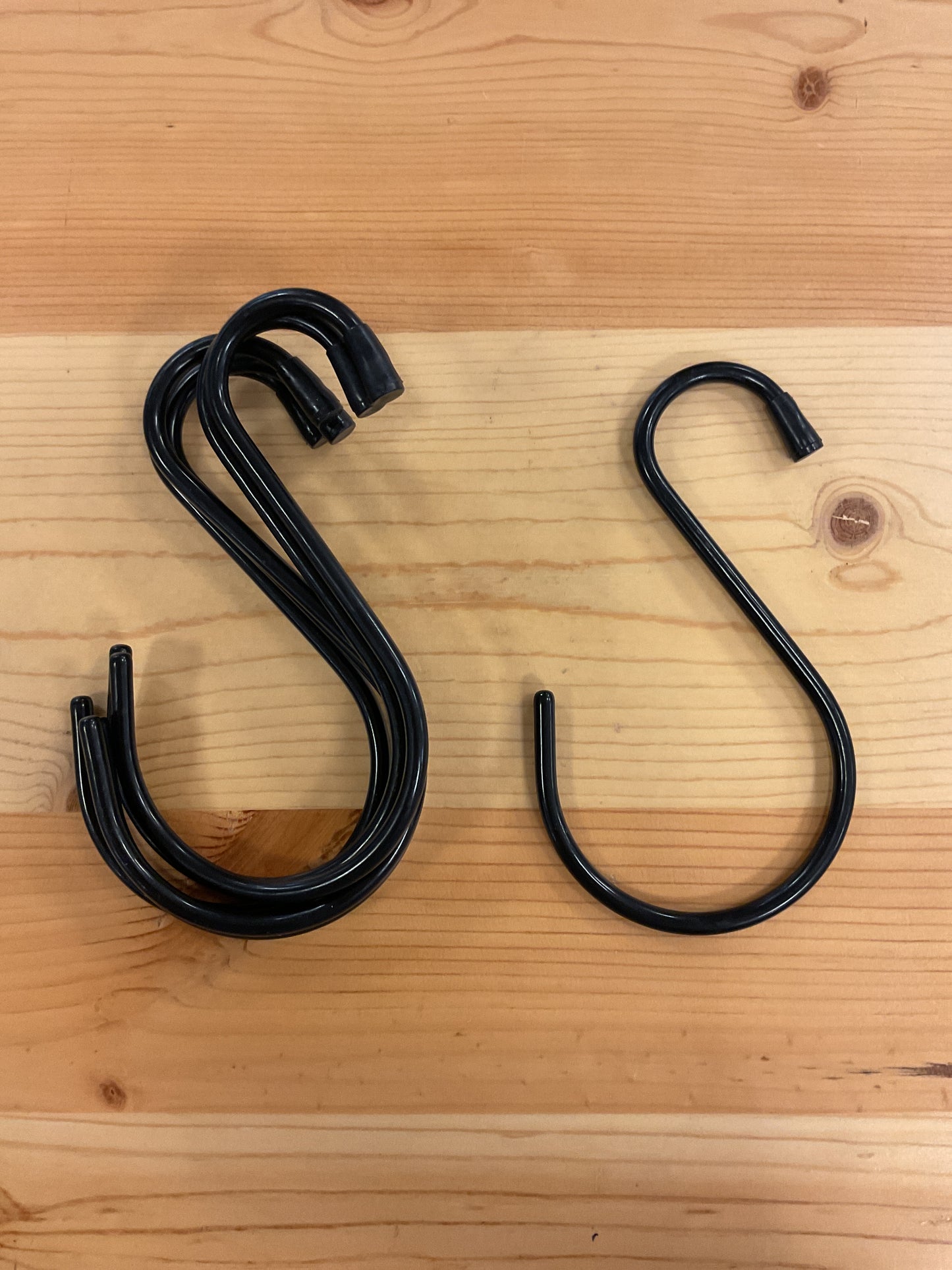 S HOOK STEEL BLACK 6PK