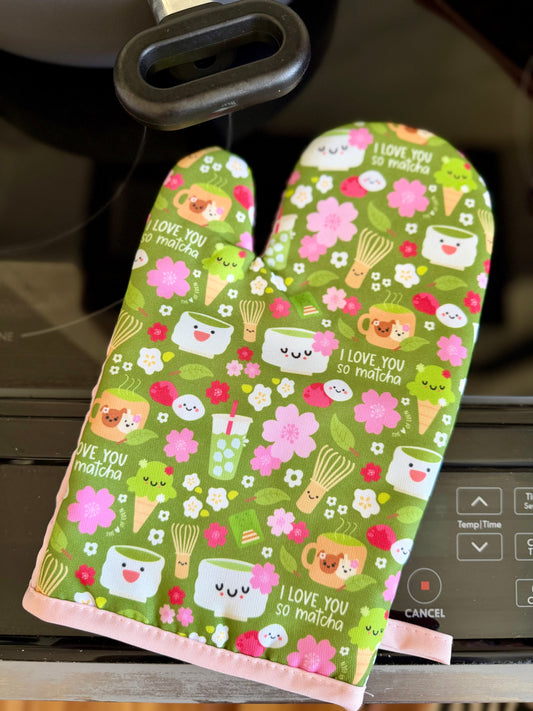 EDEN OVEN MITT I LOVE YOU SO MATCHA