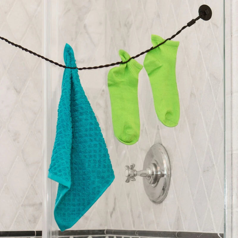 TRAVEL CLOTHES LINE