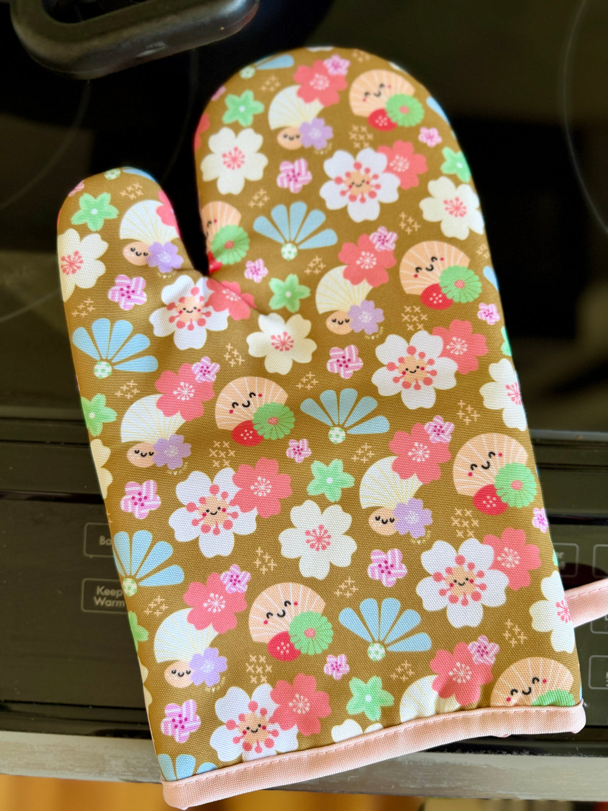 EDEN OVEN MITT CUTE LIL FUKUOKA GOLD