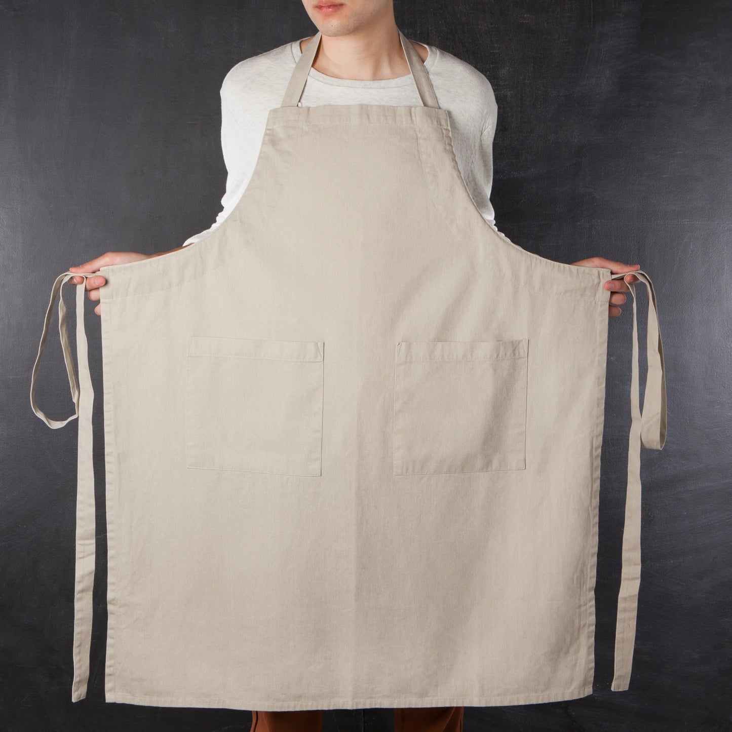 APRON DOVE GRAY