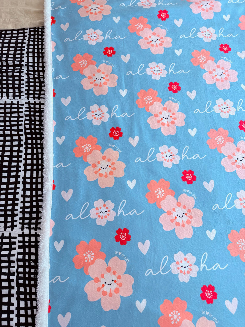 EDEN BLANKET ALOHA SAKURA LT BLUE