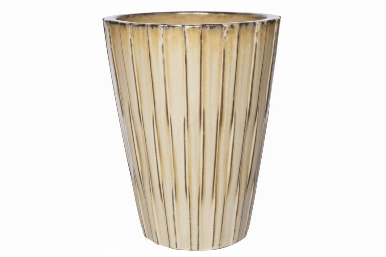 TECHNO 23.6" TALL PLANTER CREAM