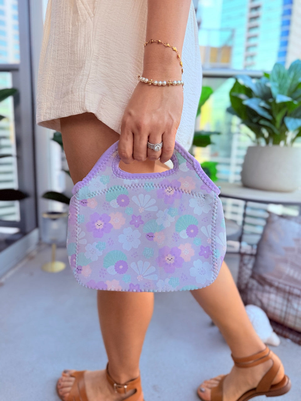 EDEN WIDE NEO LUNCH BAG FUKUOKA IN SPRINGTIME