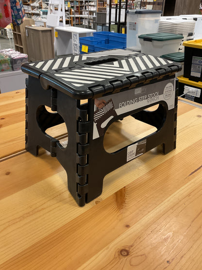 FOLDING STEP STOOL 9" BLACK
