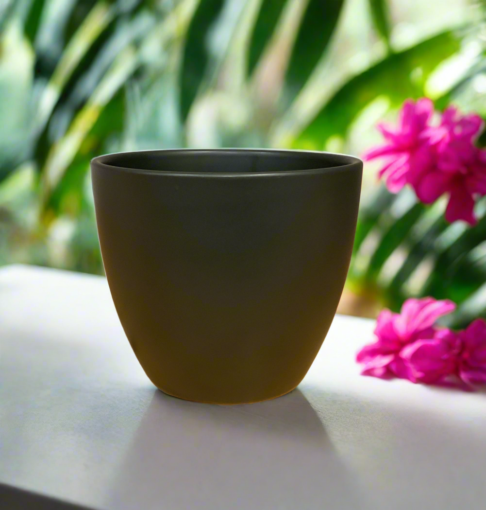 LILY CACHE POT 5.5" MATTE GREY