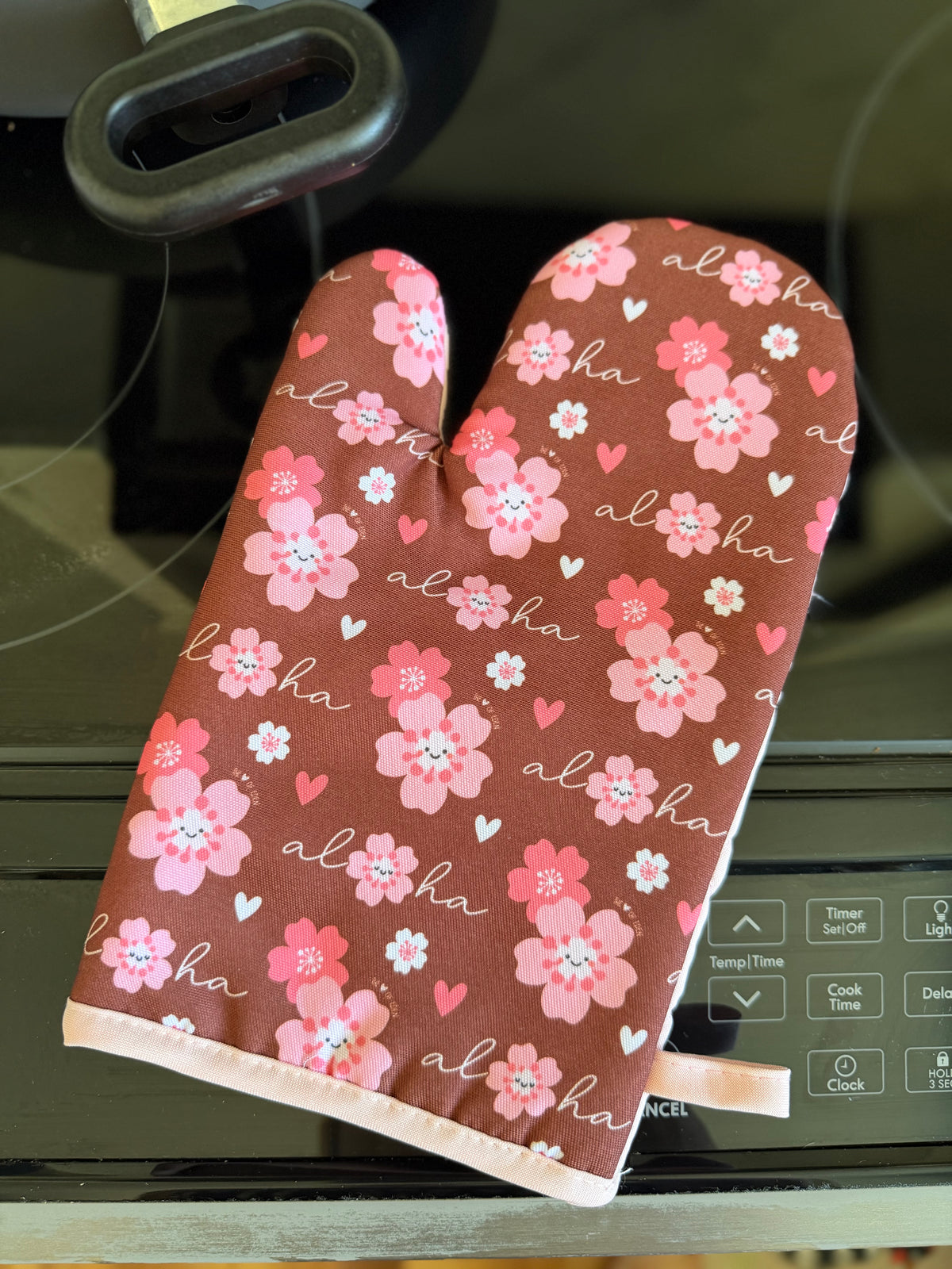 EDEN OVEN MITT ALOHA SAKURA WINE
