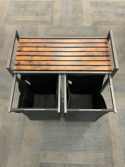 LAUNDRY HAMPER STATION