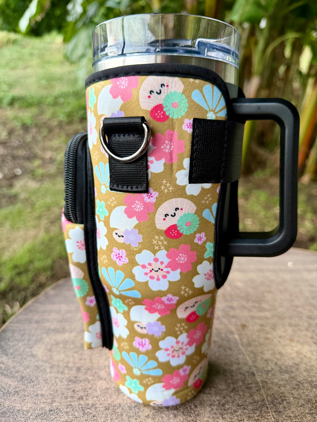 EDEN BOTTLE BUDDY CUTE LIL FUKUOKA GOLD