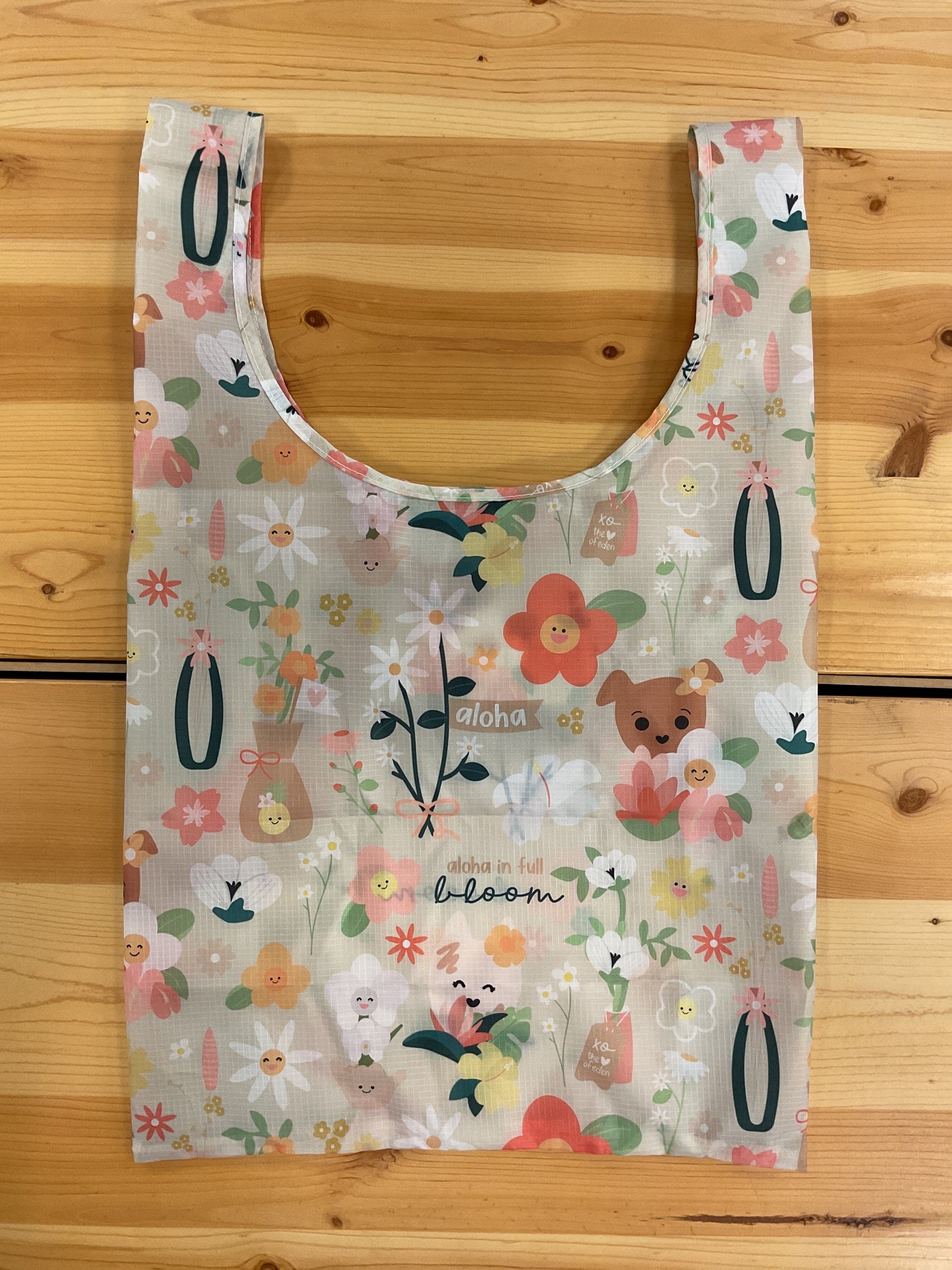 EDEN MED TOTE IN FULL BLOOM TAUPE
