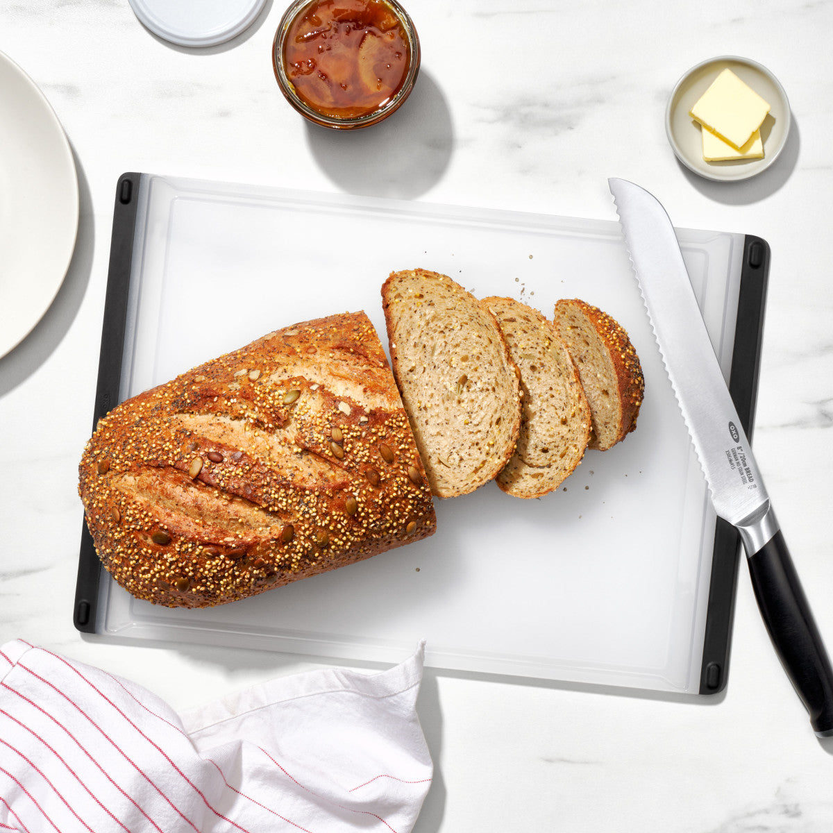 OXO GG UTILITY CUTTING BOARD