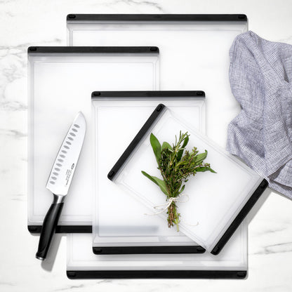 OXO GG UTILITY CUTTING BOARD