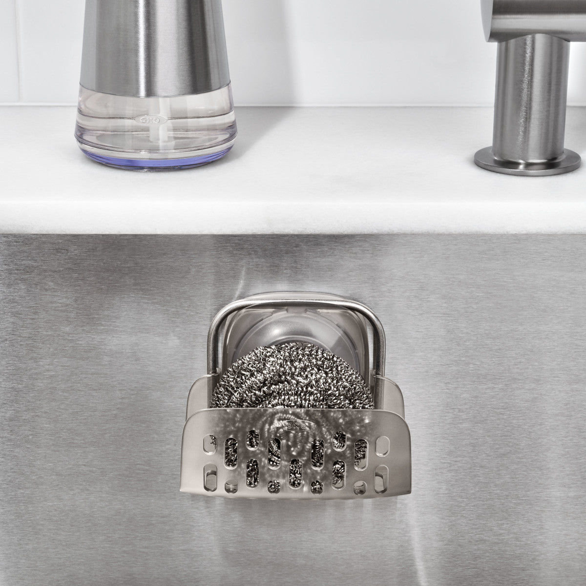 OXO STRONGHOLD SPONGE HOLDER