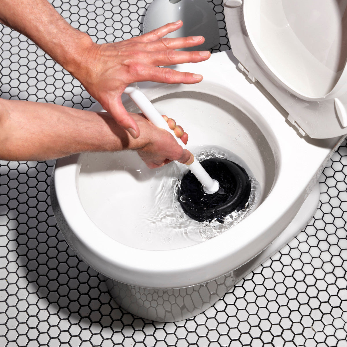 OXO TOILET PLUNGER W/COVER